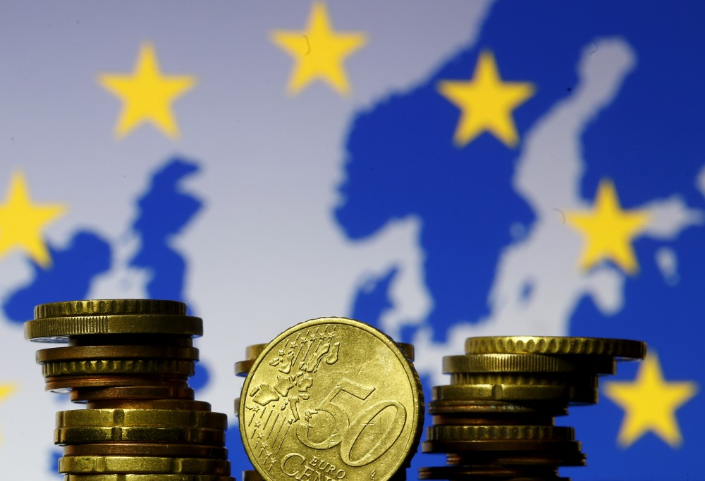 Tăng trưởng GDP của Eurozone lần đầu vượt qua Mỹ và Trung Quốc kể từ năm  1974