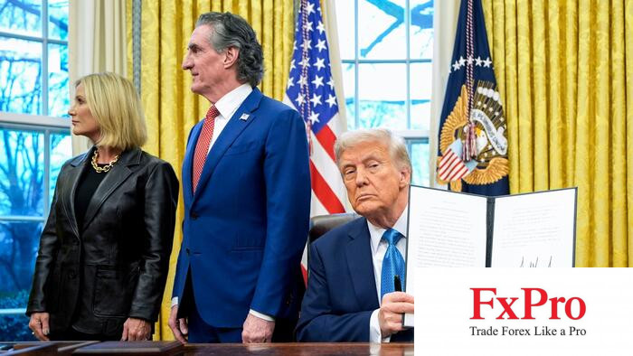 Tổng thống Trump sẽ chính thức công bố kế hoạch áp thuế 25% đối với thép và nhôm nhập khẩu trong ngày hôm nay